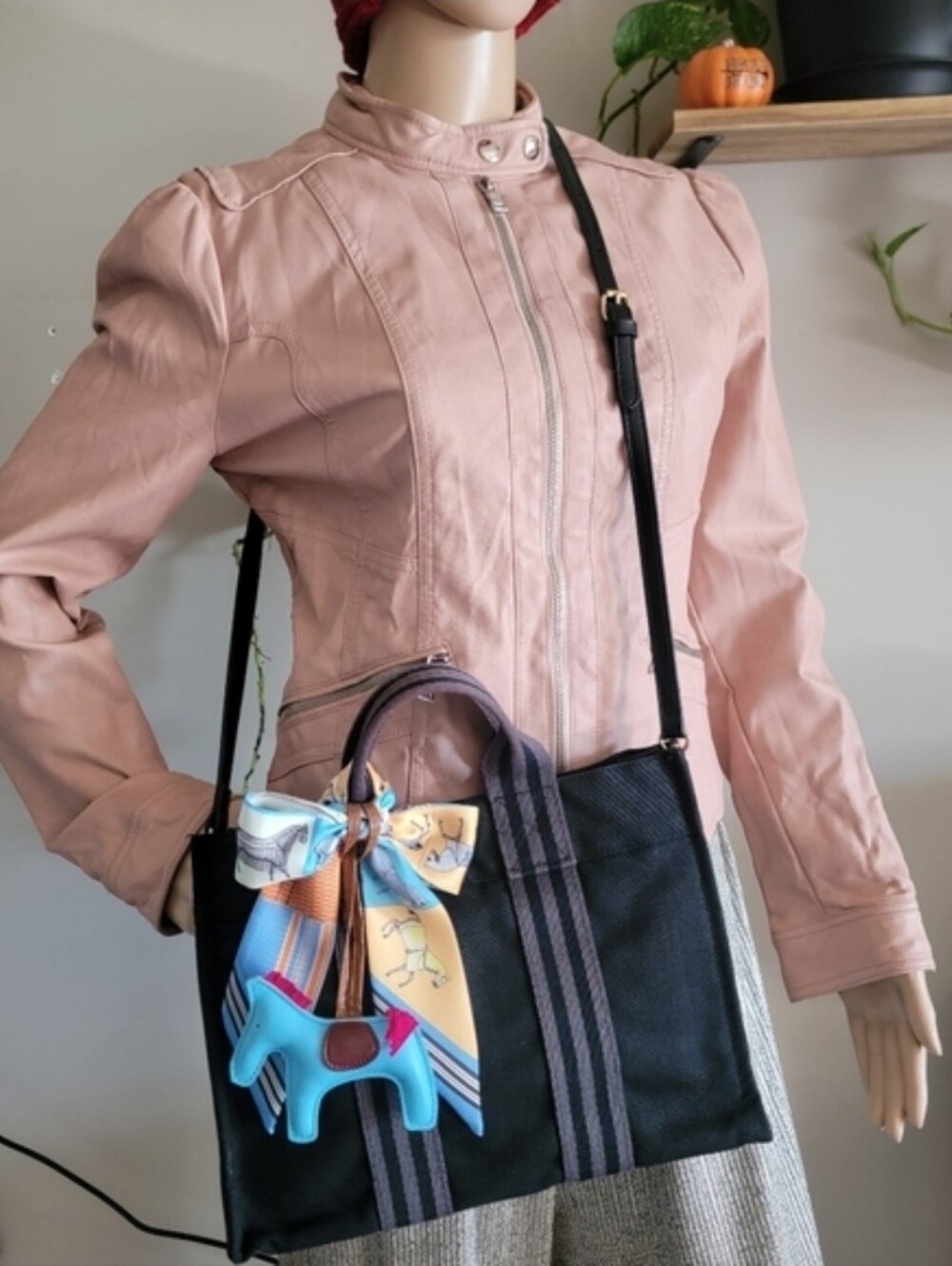 Final Price🏷 Authentic HERMES Classic Black Canvas Tote Bag
